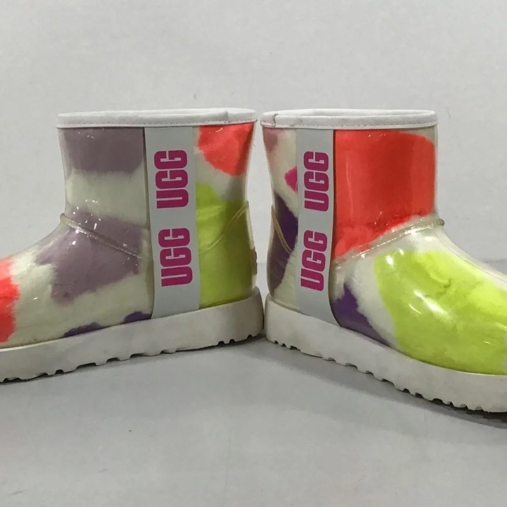 Women’s UGG Classic Clear Mini Party Spots Boots Size 7M